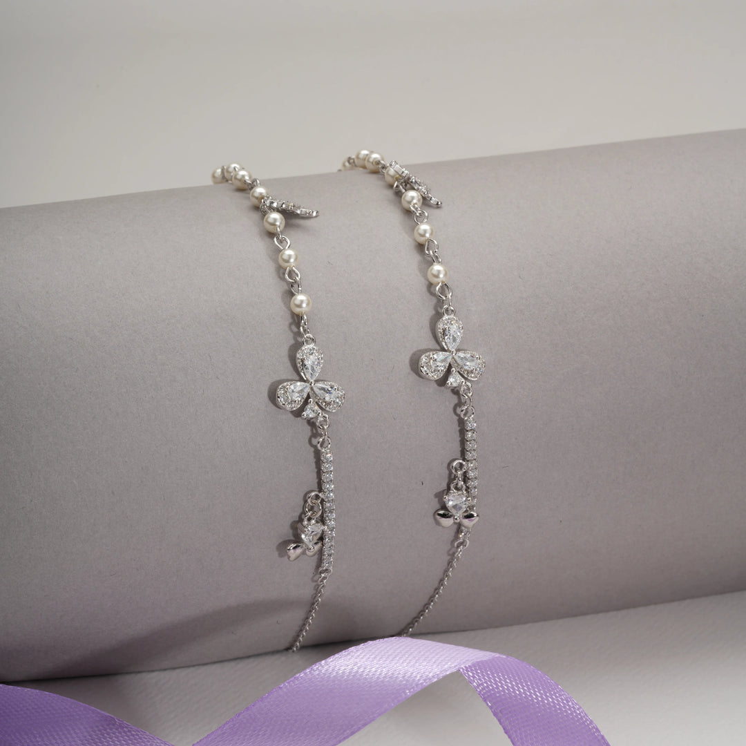 Pearl Clover Spark Anklets (Set of 2)