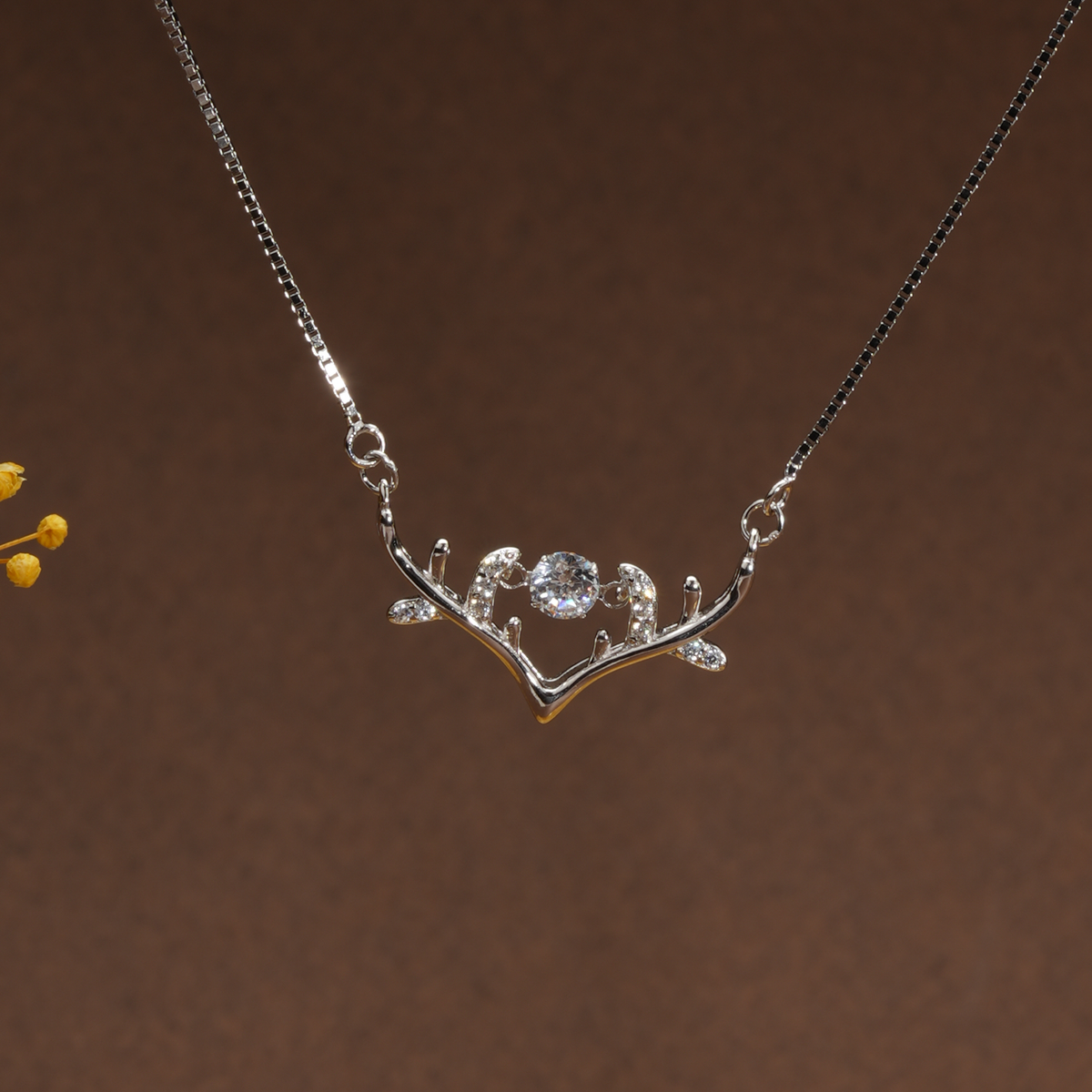 Antler pendant chain