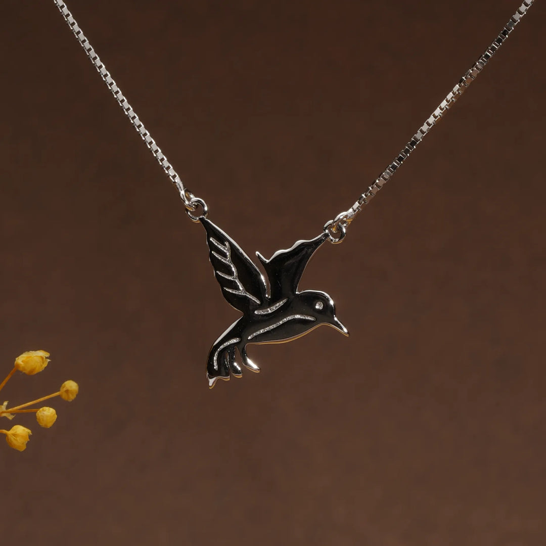 Black hummingbird Chain