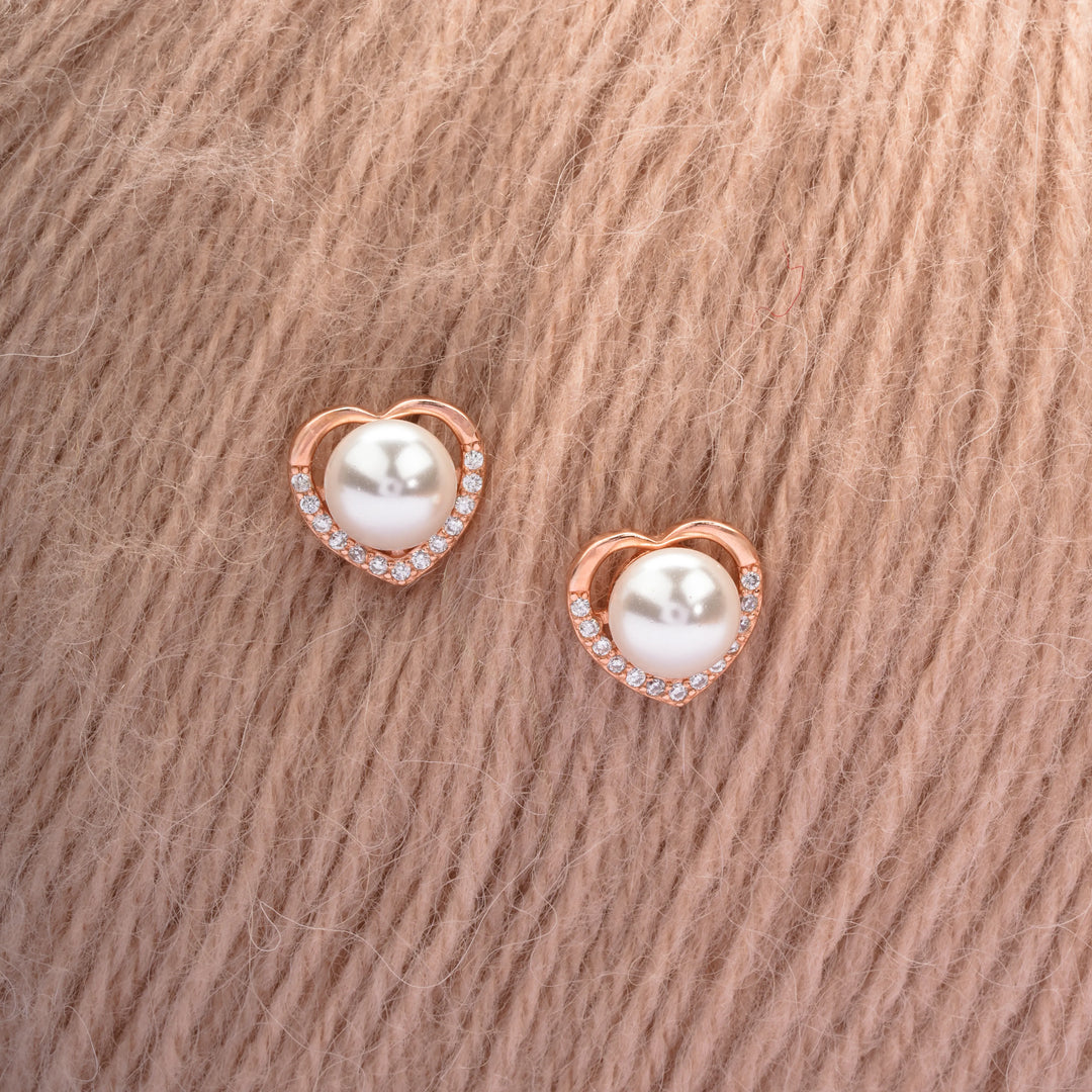 Sweetheart Pearl Studs
