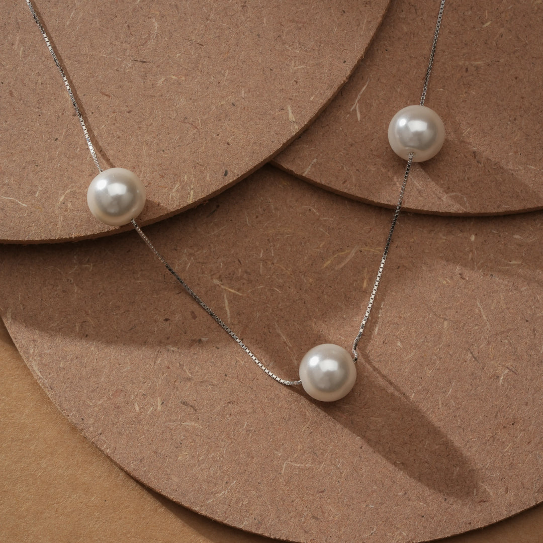 Classic Trio Pearl Chain
