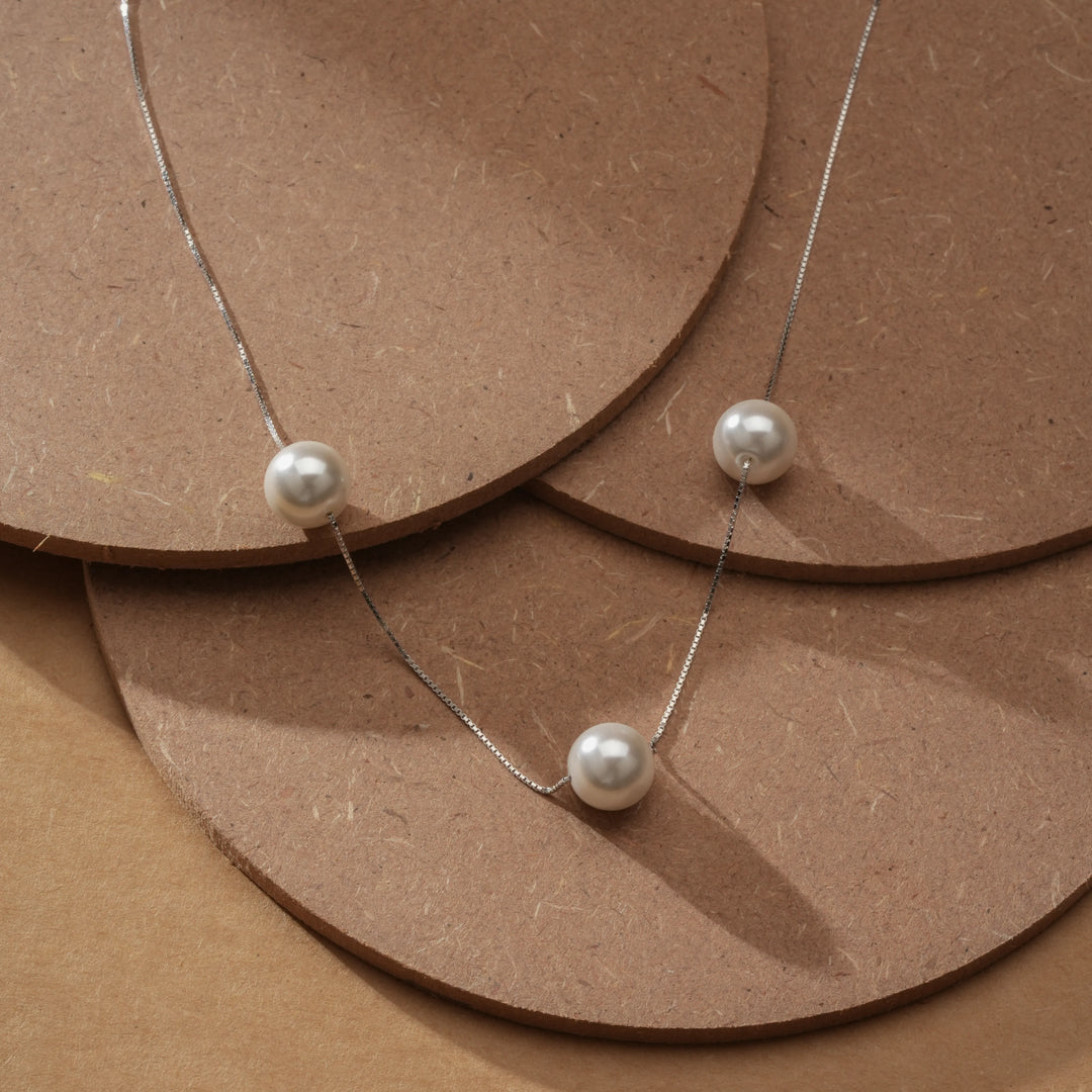 Classic Trio Pearl Chain