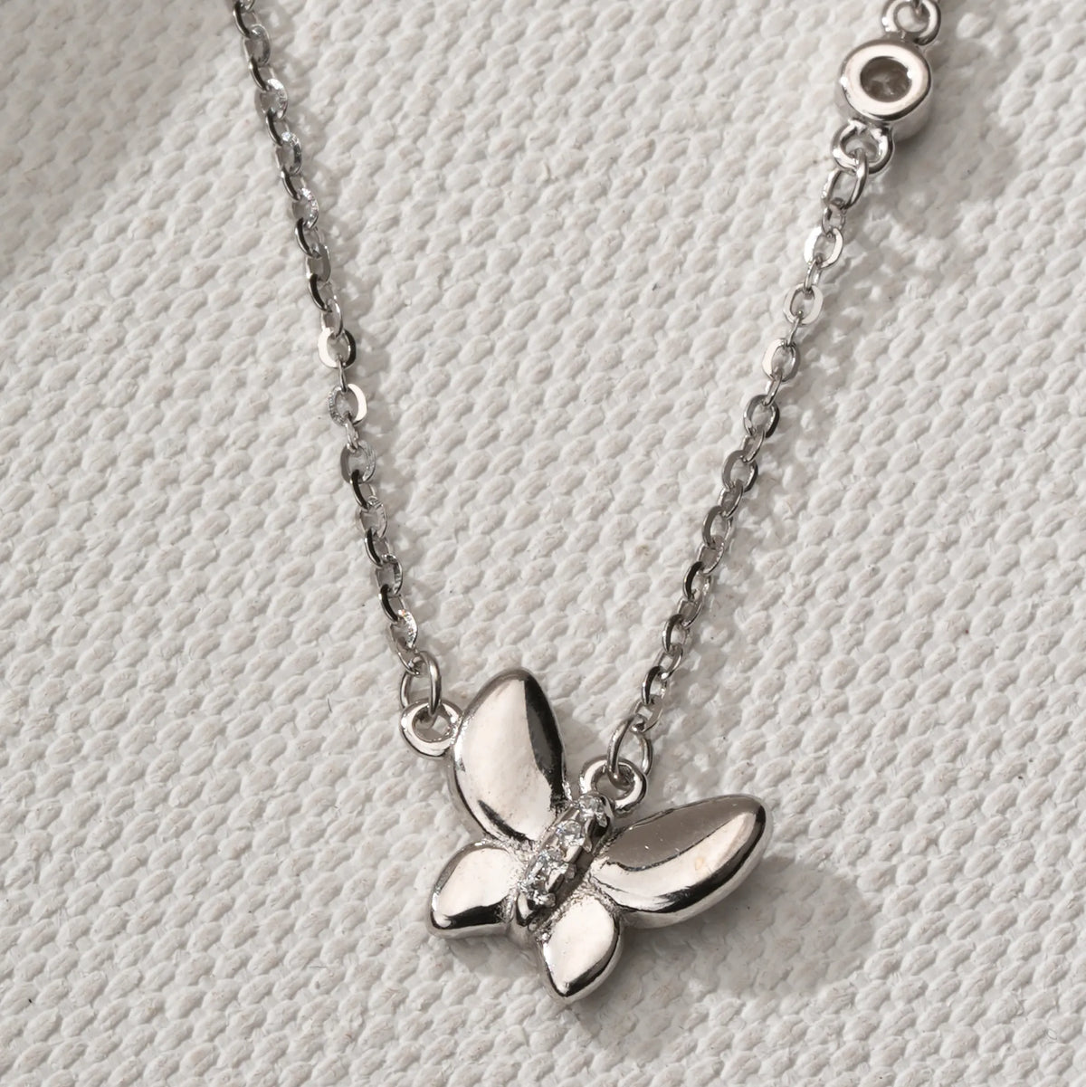 Classic butterfly chain