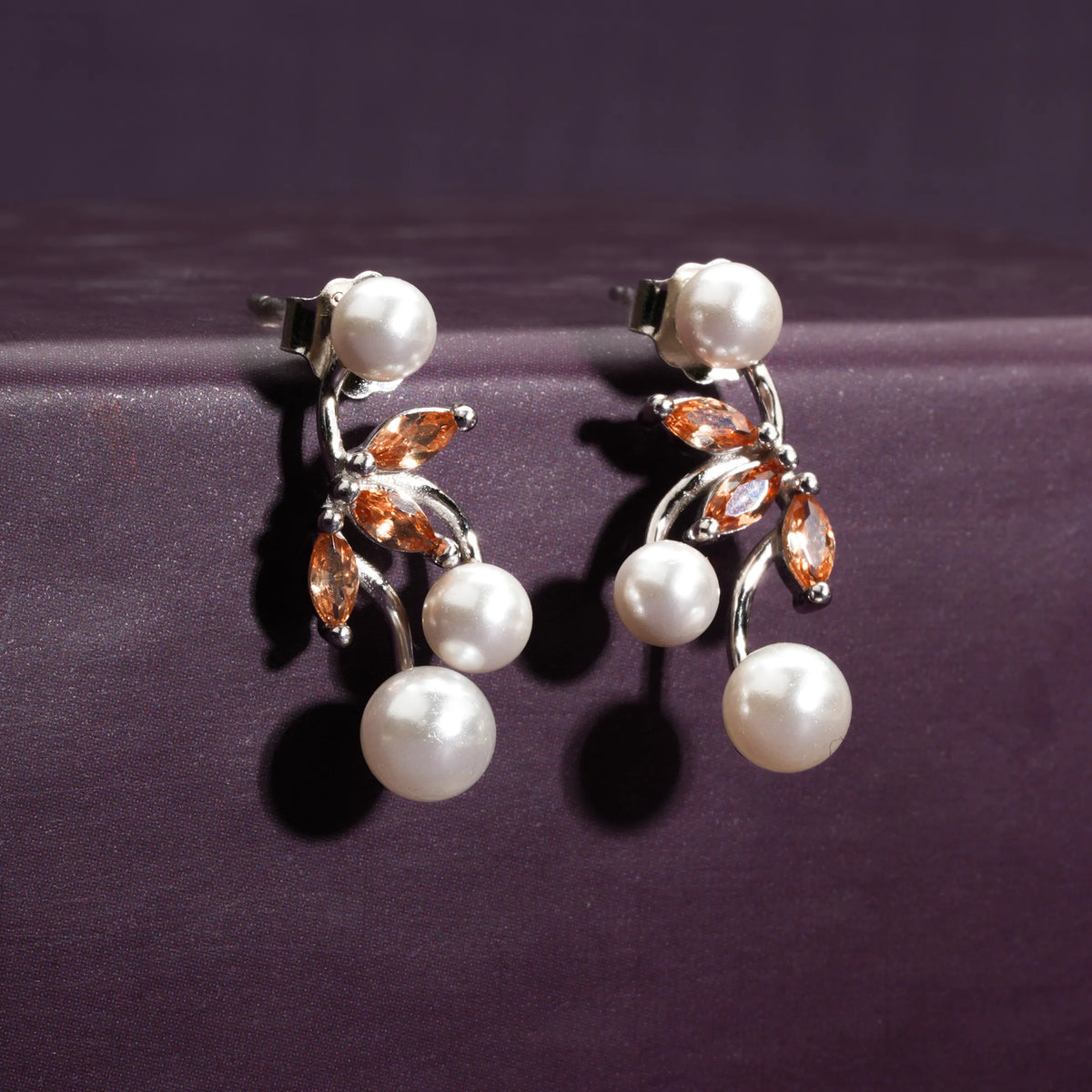 Citrus grove pearl studs