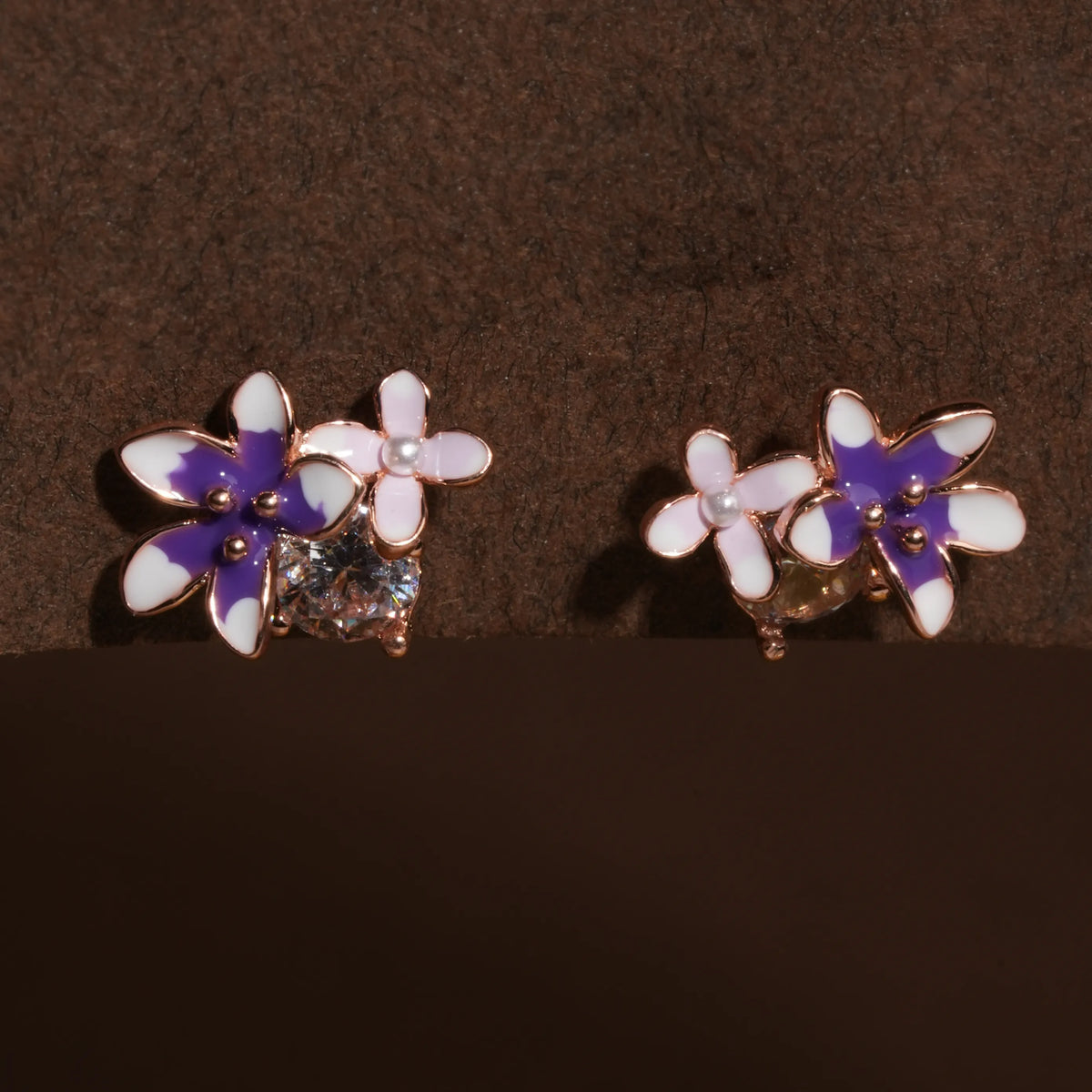 Lilac cluster studs