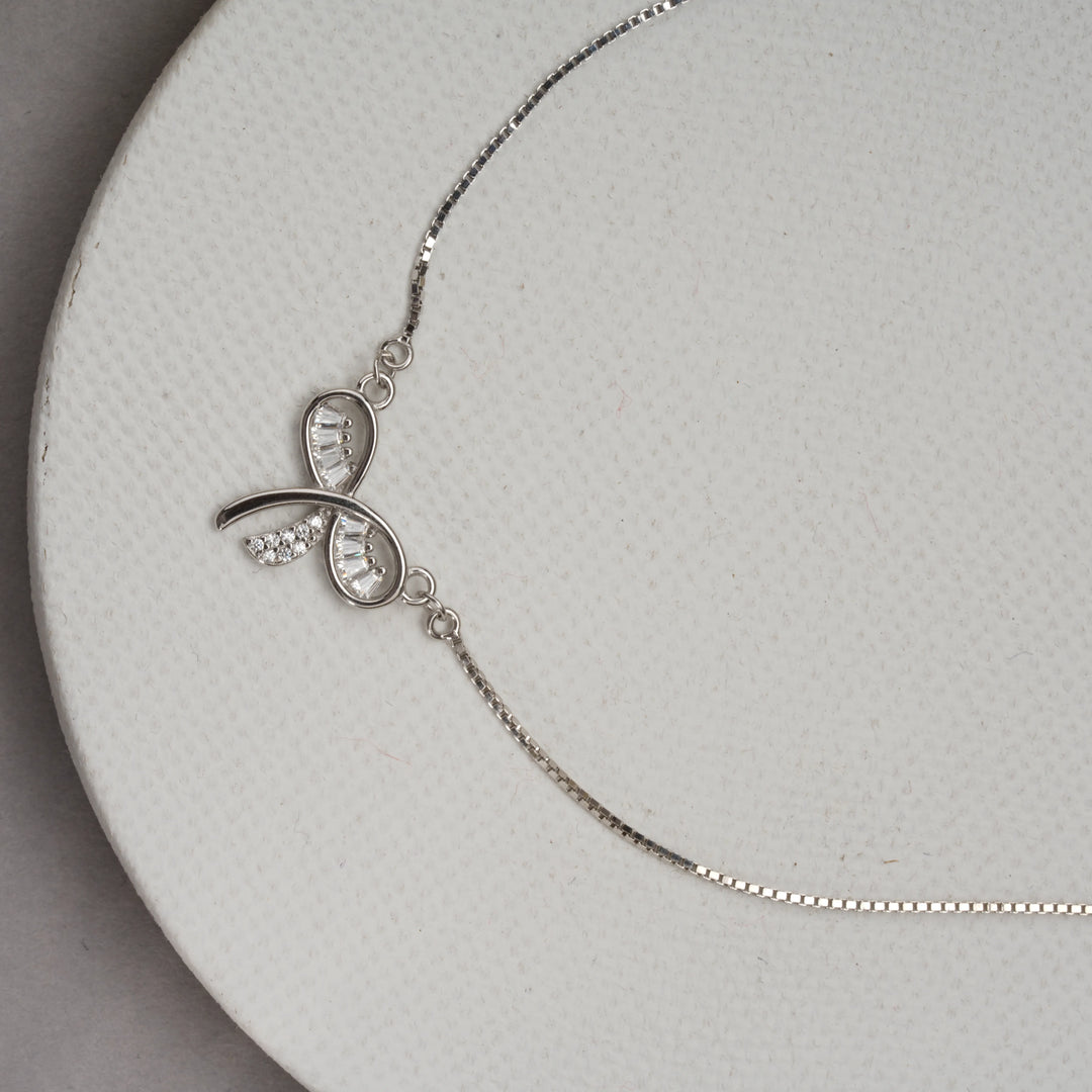 Classic Bow Chain