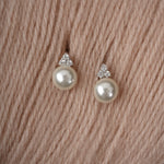 Load image into Gallery viewer, Luna Pearl Studs

