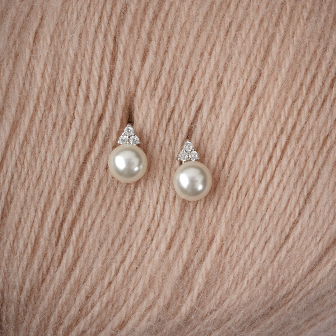 Luna Pearl Studs