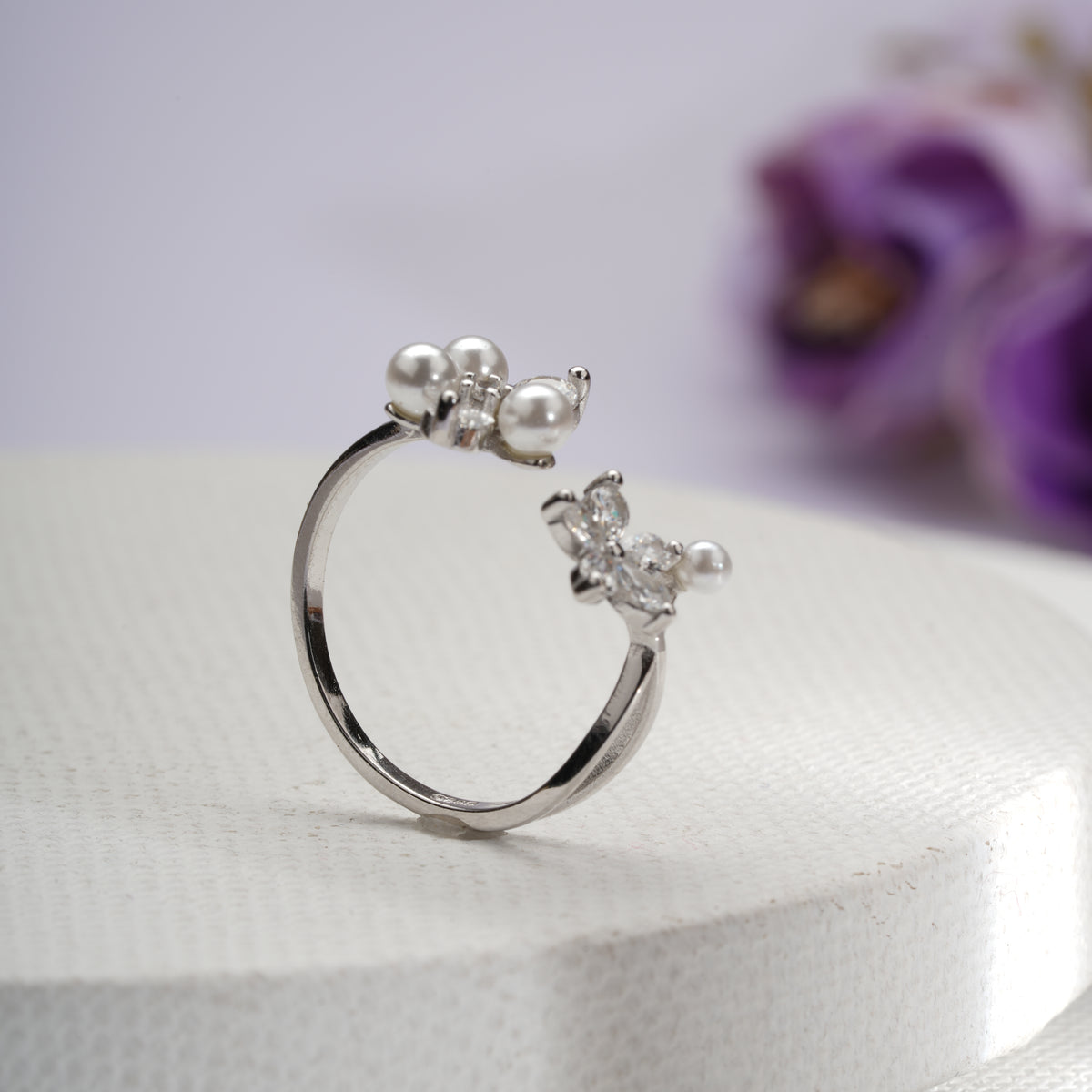 Petal & pearl ring