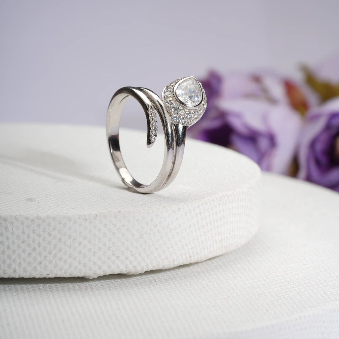 Pavona Quill Ring