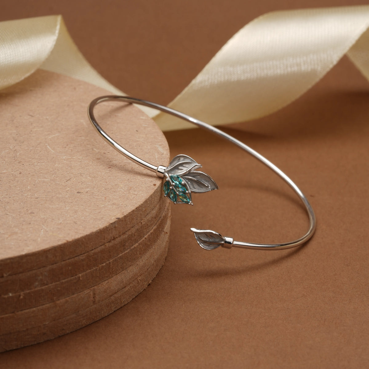 Silver leaf bracelet